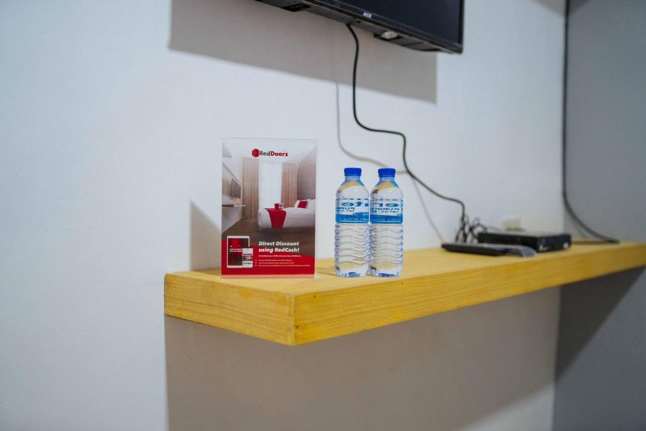 Reddoorz Plus @ Casa Lucia Sindalan San Fernando City Pampanga Eksteriør bilde